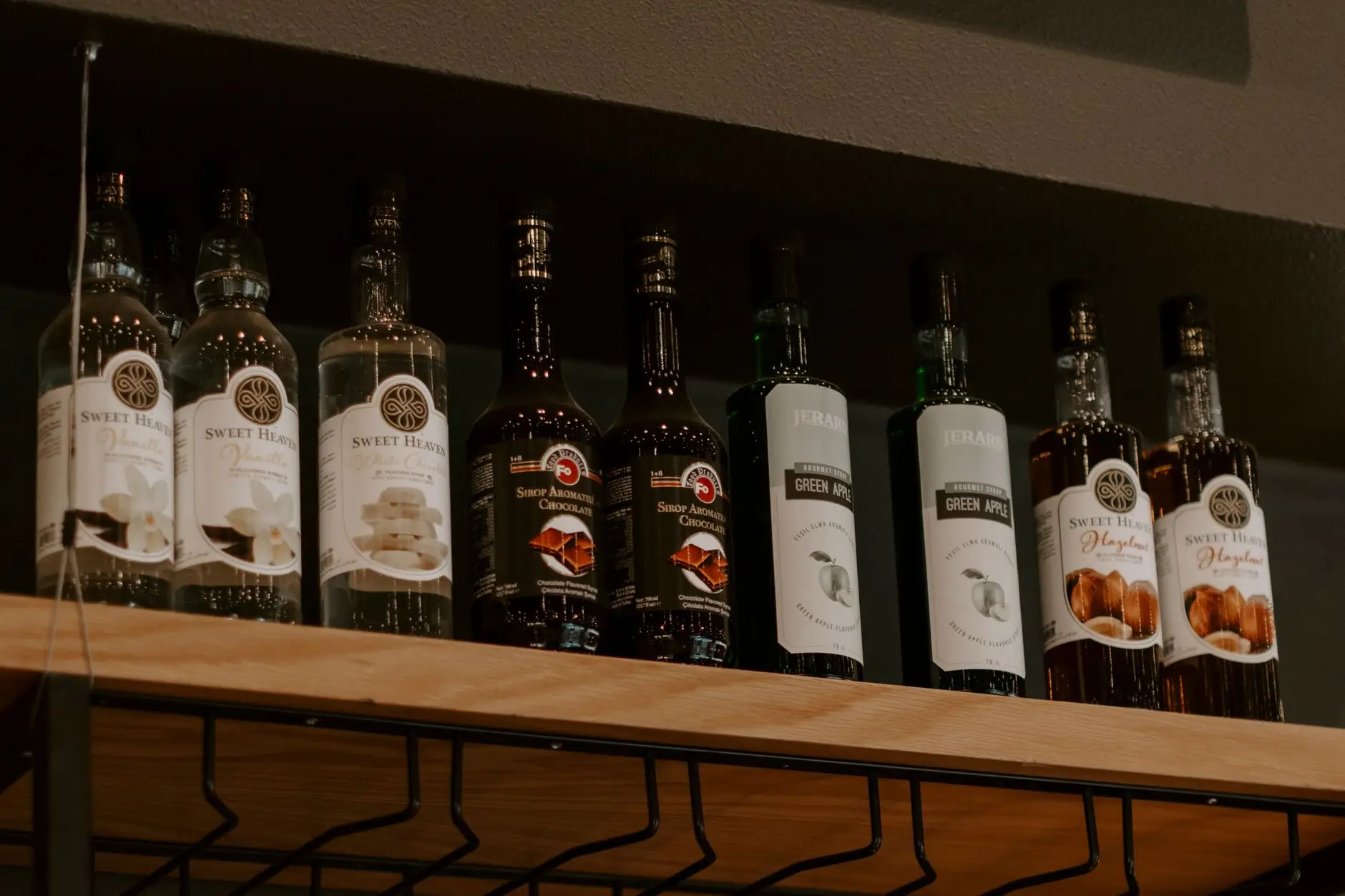 日式美甲美睫与面部护理搭配技巧详解